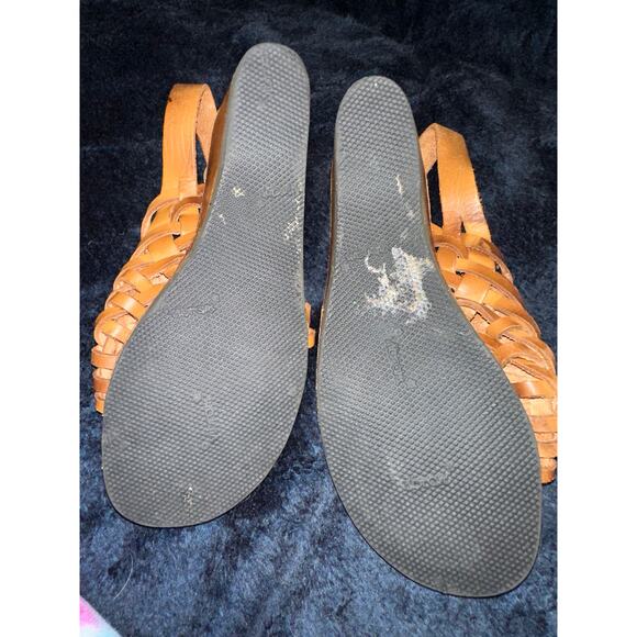 VINTAGE MADE IN ARGENTINA WOVEN LEATHER HUARACHE WEDGE SANDALS 8 - Picture 6 of 6